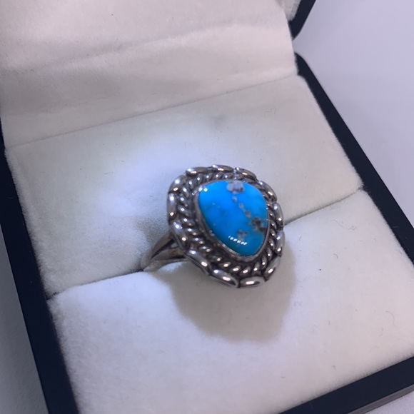 Turquoise ring sz 6.5 - Picture 2 of 5